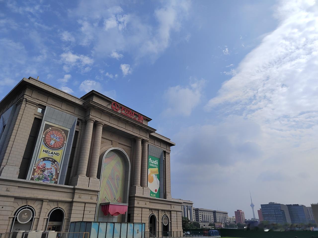 晒图笔记大赛拥有31万平方米总面积的北京五棵松万达广场（以下简称五棵松万达）成为