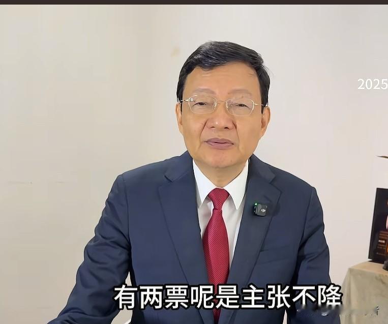 今天，经济学家李大霄更新一则视频发文，对2025年A股市场情况加以总结。他在文中