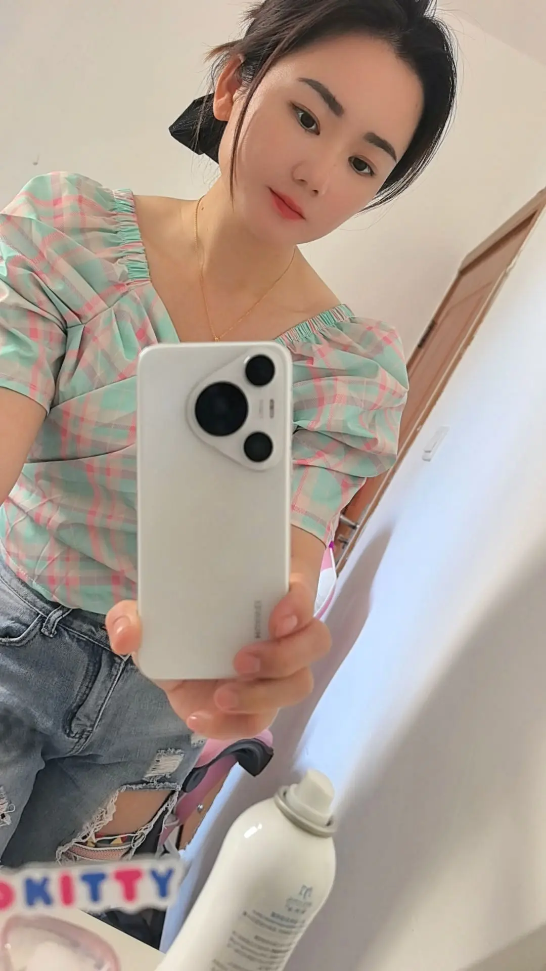 你说爱我的时候，真的像极了中介骗我买房的时候。