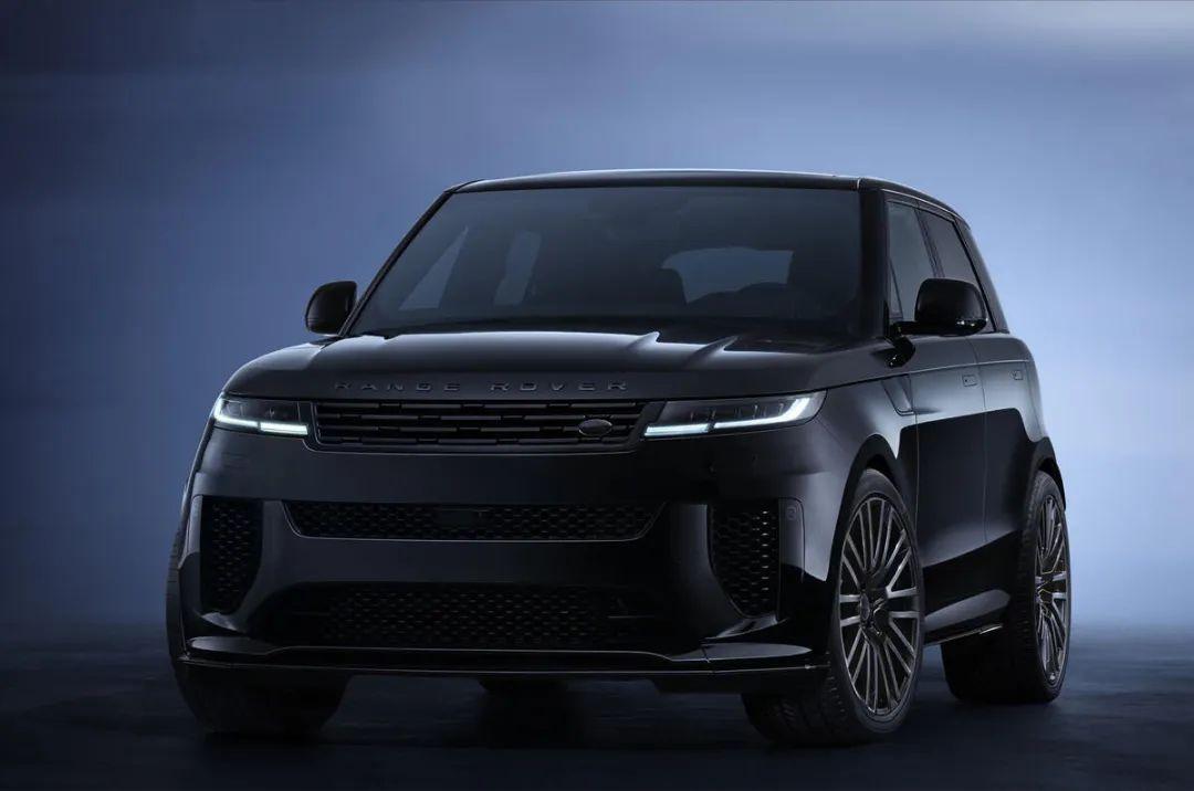 揽胜运动版 SV 于 2024 年以 Edition One 和 Edition