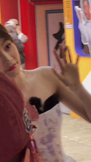 祝绪丹被周芷若顶号了周芷若重回峨眉派祝绪丹这次真的是给了我们很多惊喜啊！被周芷若