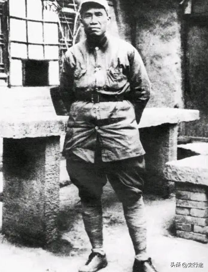 朱德的人格力量有多大？


井冈山那几年，谁在红军里真有分量，不看官衔高低，也不