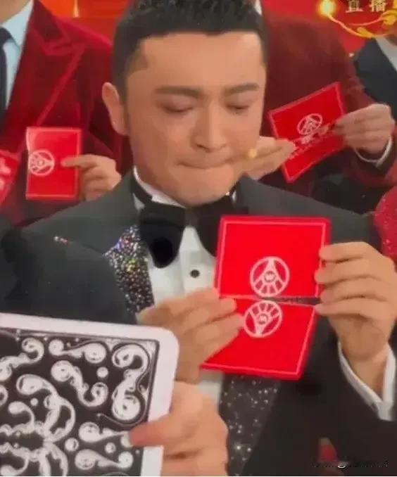 2024春晚！7大不可思议
​1、沈腾小品“烂尾”！
​2、岳云鹏相声包袱“一个