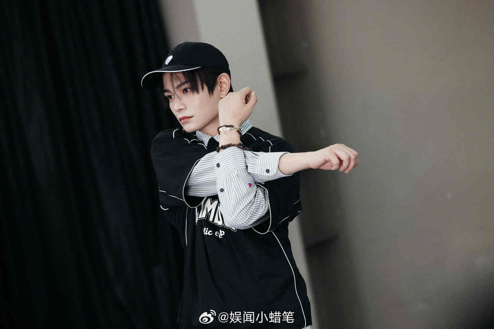 丁禹兮开完演唱会还有见面会夏日双重惊喜砸向粉丝！丁禹兮演唱会搭配奇遇记线下见面会