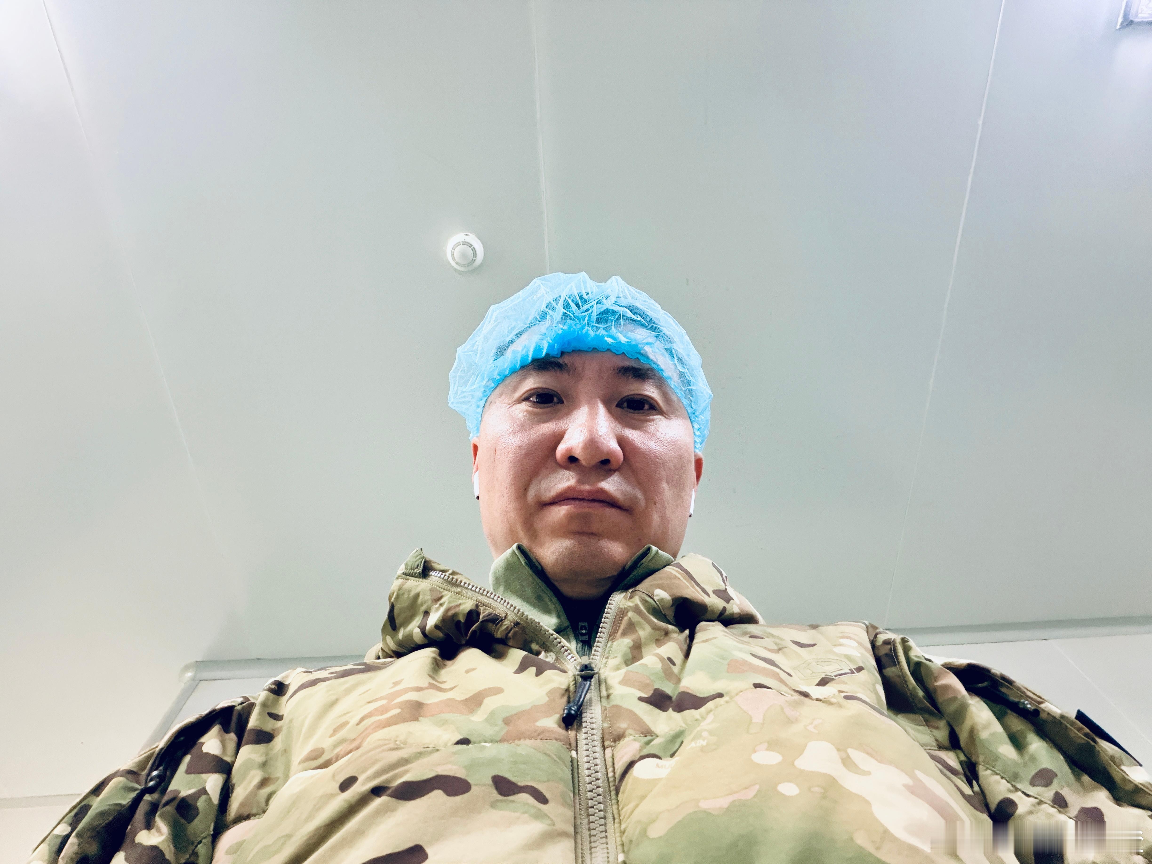 在疲惫中，依然懂得如何为自己注入能量，在平凡日子里找到属于自己的节奏。好梦~~~