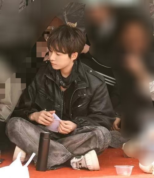 小宝宝小宝宝啊啊啊啊萌萌萌 