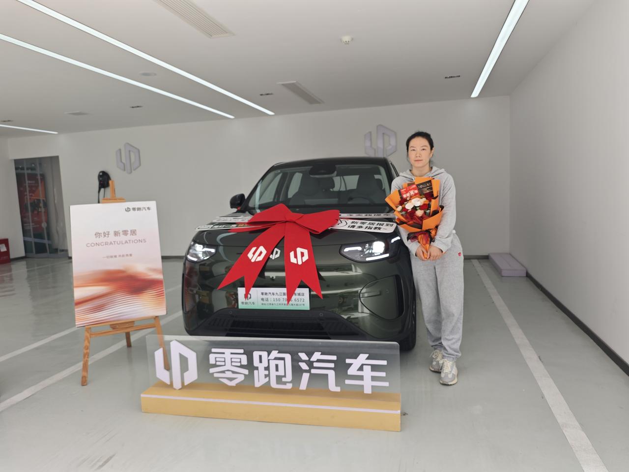 5月4日｜零跑A10海苔绿，我的治愈系小绿车提车日记

终于等到这一天！5月4日