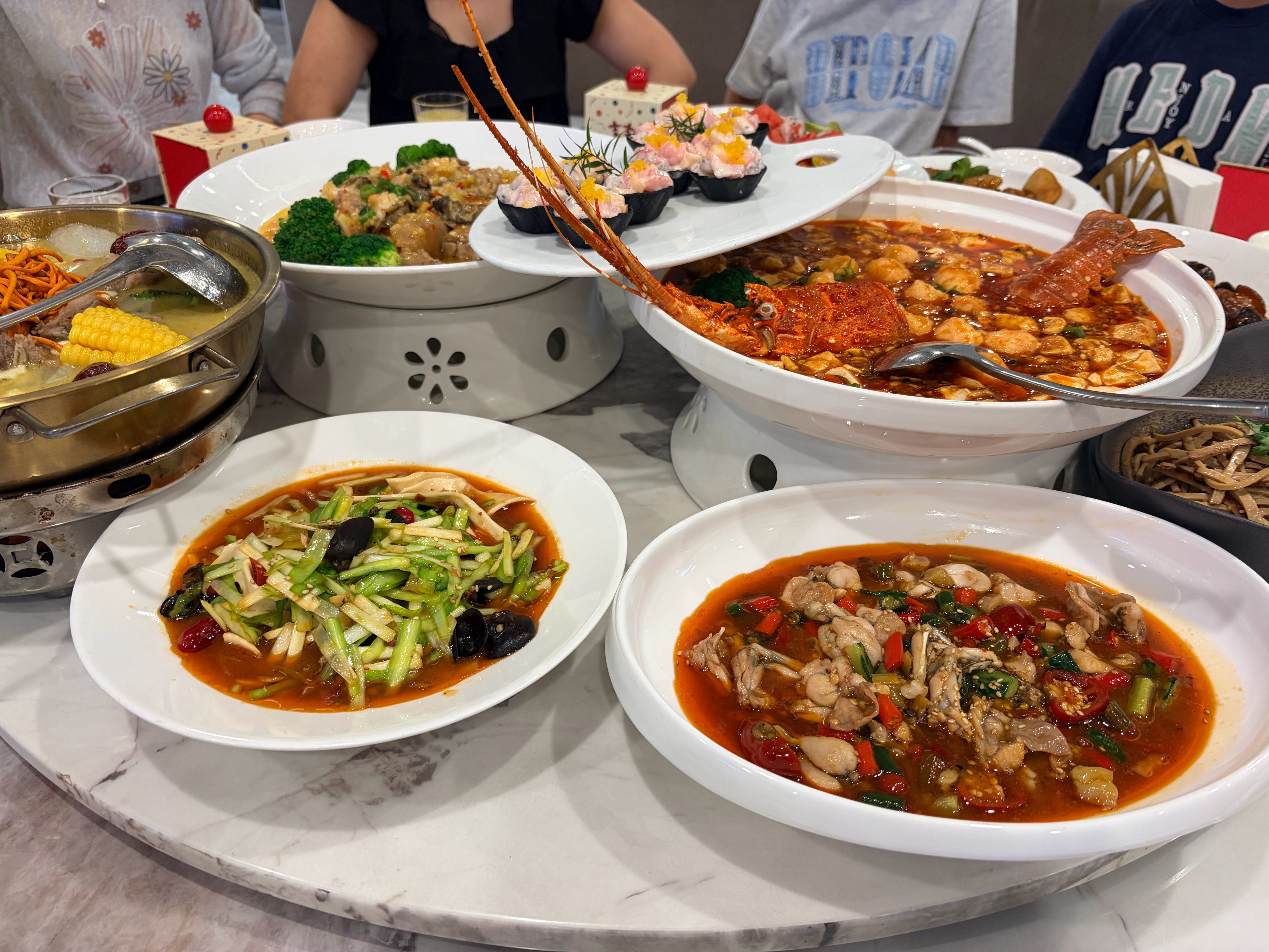 周末随便吃点？ 