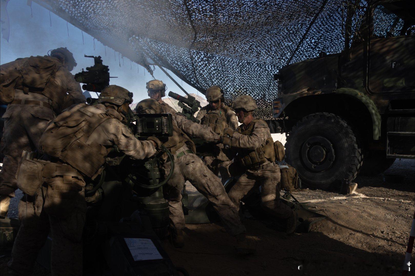 2025年10月，Weapons and Tactics Instructor 
