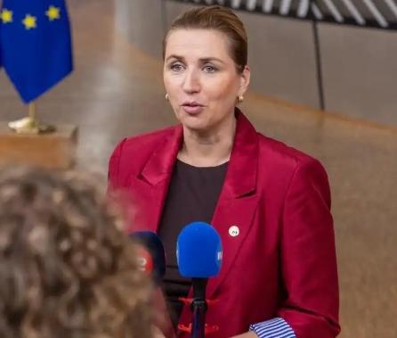 丹麦公开喊话中国。丹麦这次做得太硬气，直接把台湾省民众的证件信息，全部登记成中国