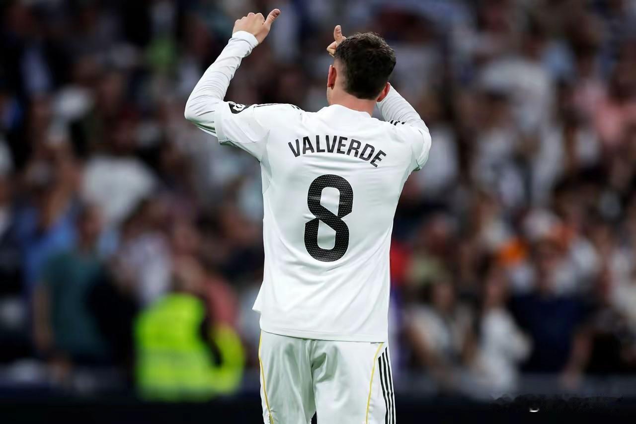 西甲联赛又赛一轮，皇马又失两分，在多赛一轮的情况下，差巴萨6分，联赛冠军渐行渐远