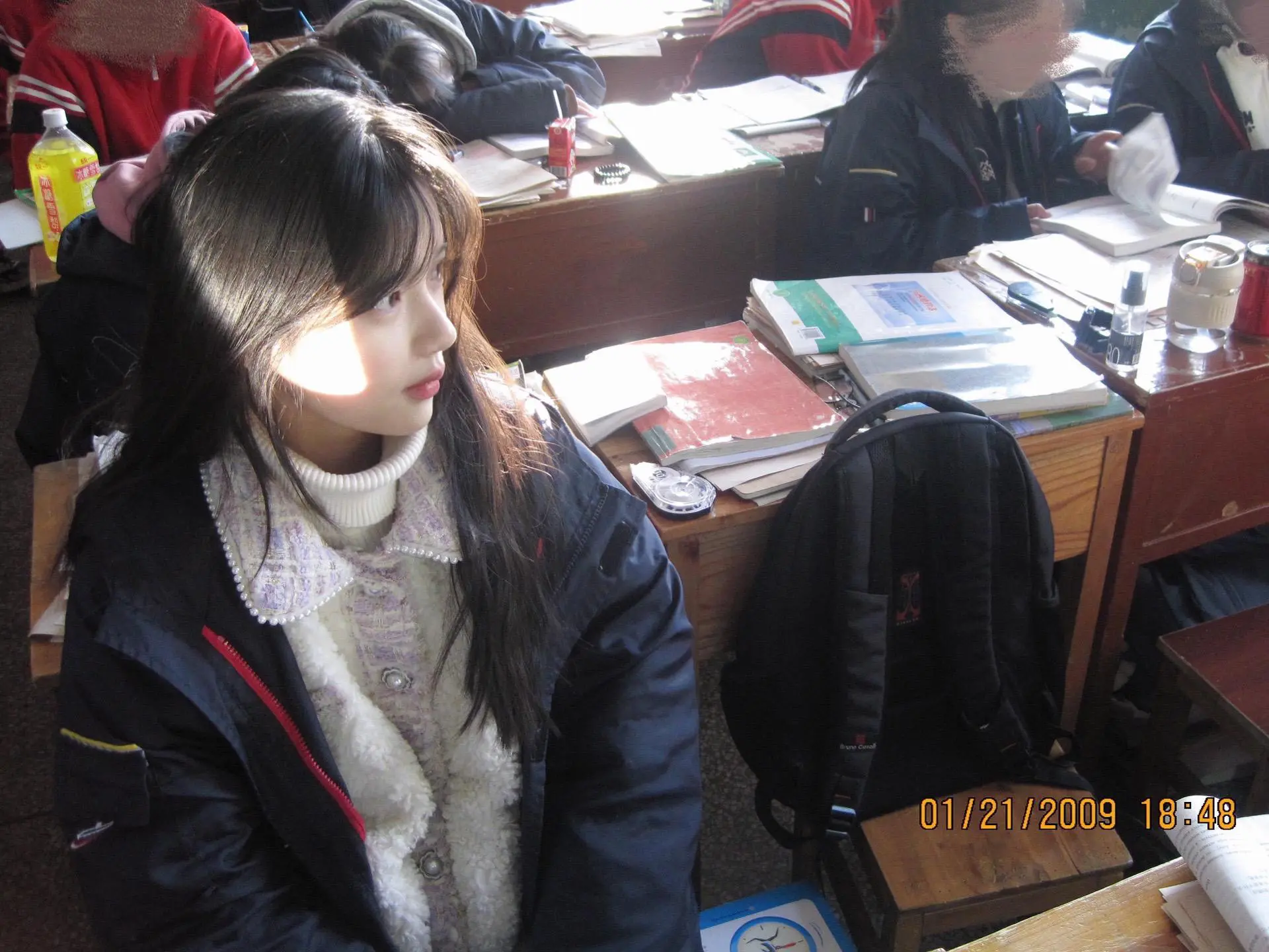 同学 我也是你青春里轻描淡写的一笔吗
