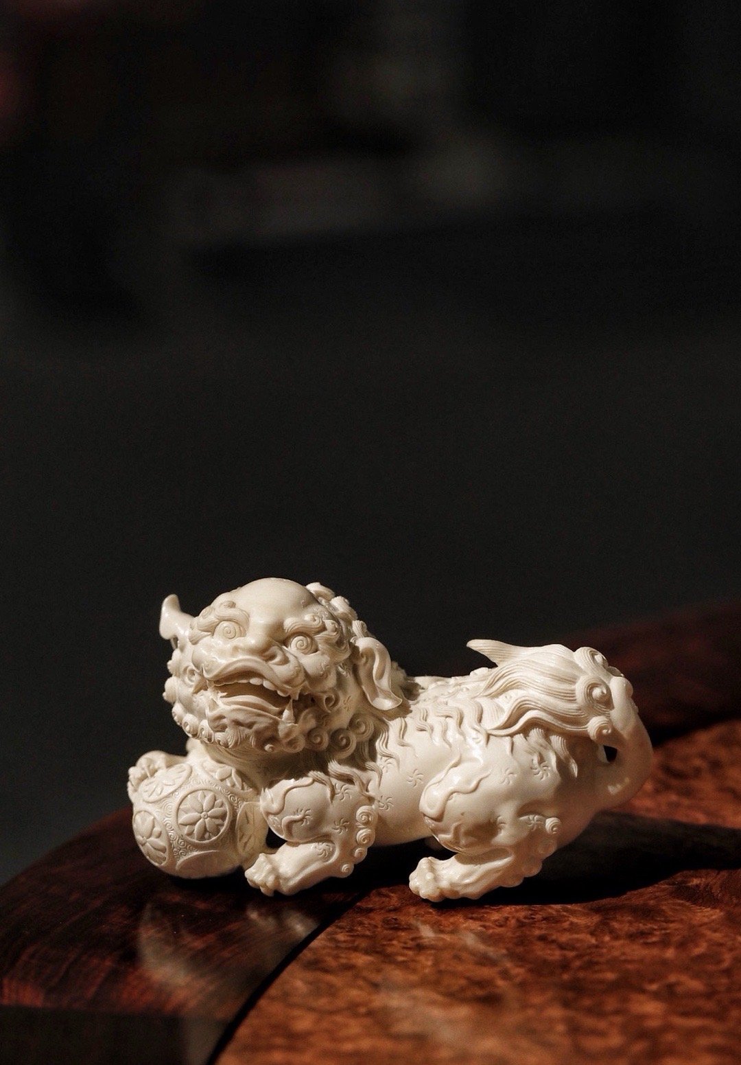 不让涨，大队长也要过年啦，不收一茬怎么过年？地主家也要有余粮才名副其实。寄来如此