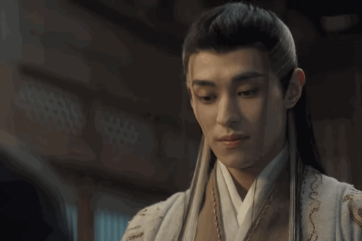 郭敬明是在各大综艺里选演员吗？《云之羽》月公子是偶像练习生里的左叶，还参加过少年