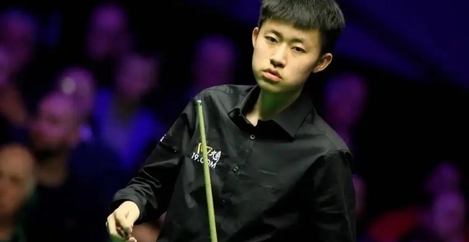 147来了！常冰玉狂轰147！北京时间11月25日，在斯诺克英锦赛资格赛80进4