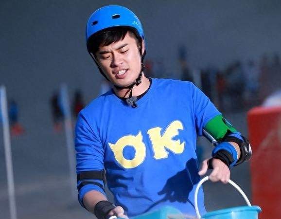 光鲜背后的代价！陈赫饱受腰伤折磨，病痛之下被迫暂缓工作安排