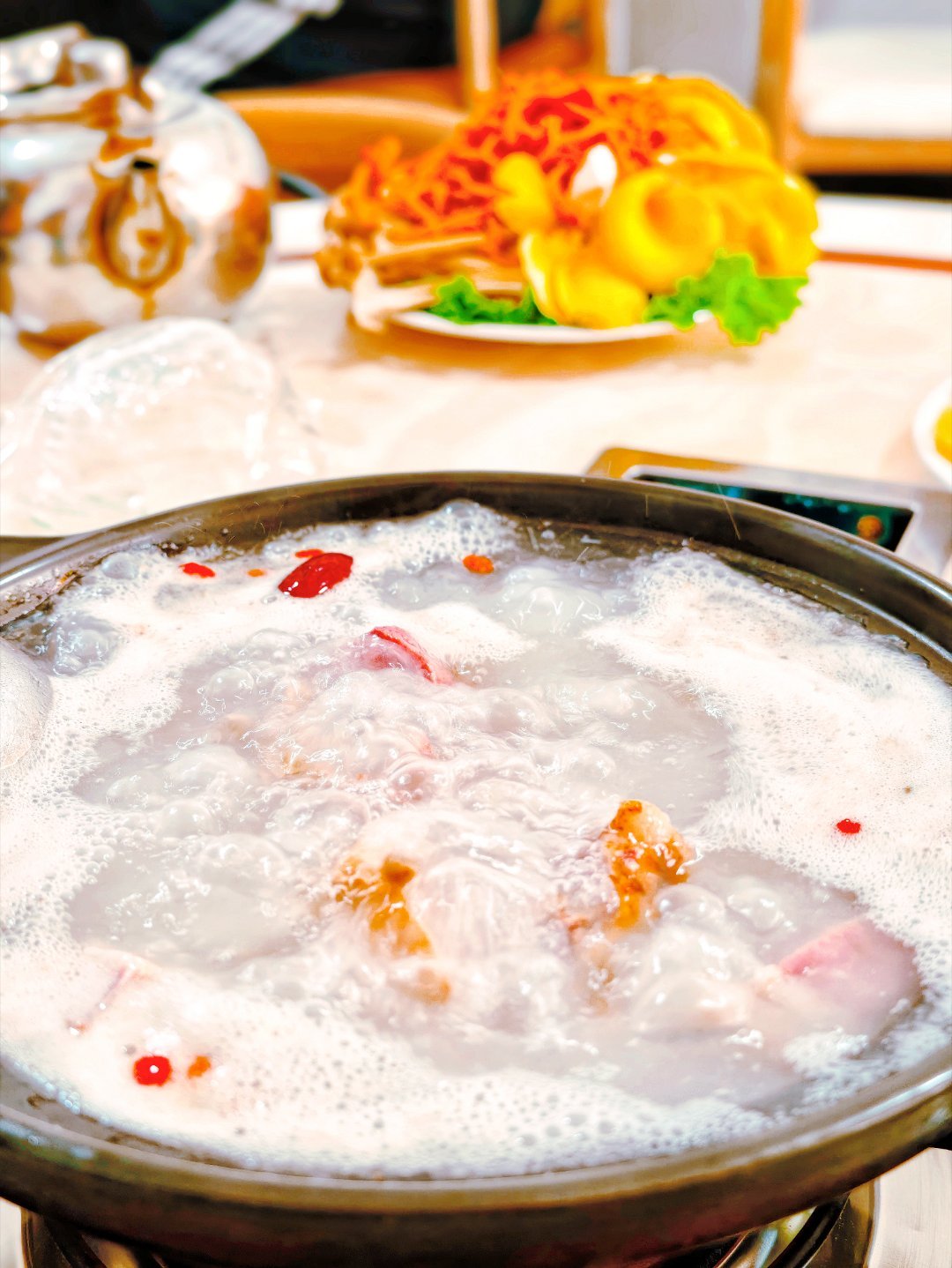 云南腊排骨火锅好吃当你吃了一整天健康食物 丽江