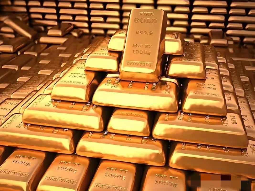 刀口舔血
有时候是别人的血
有时候是自己的血

狼来了
狼来了
只要狼在
狼终究