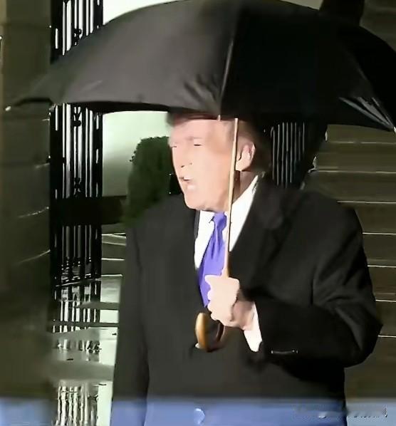 【特朗普与石油公司高管开会划分委内瑞拉石油】

特朗普：“我们刚刚与石油公司高管