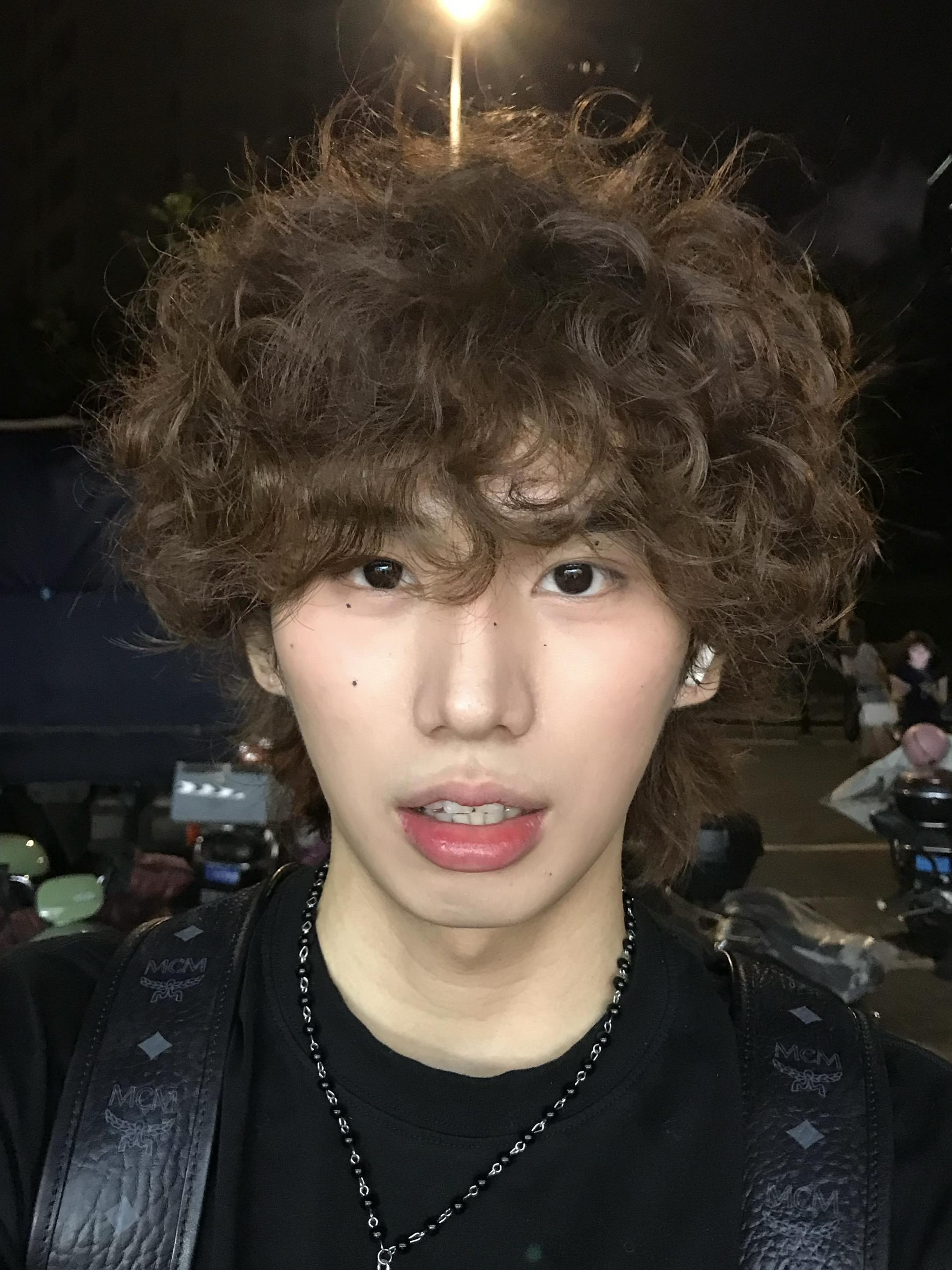 自拍一下🤳