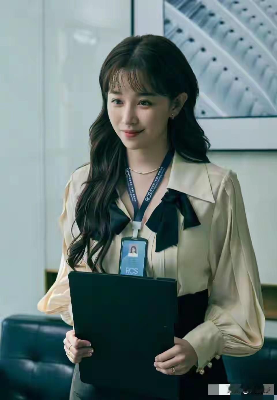 如果你是佟大为
电视剧里
这两个
你选择哪个？