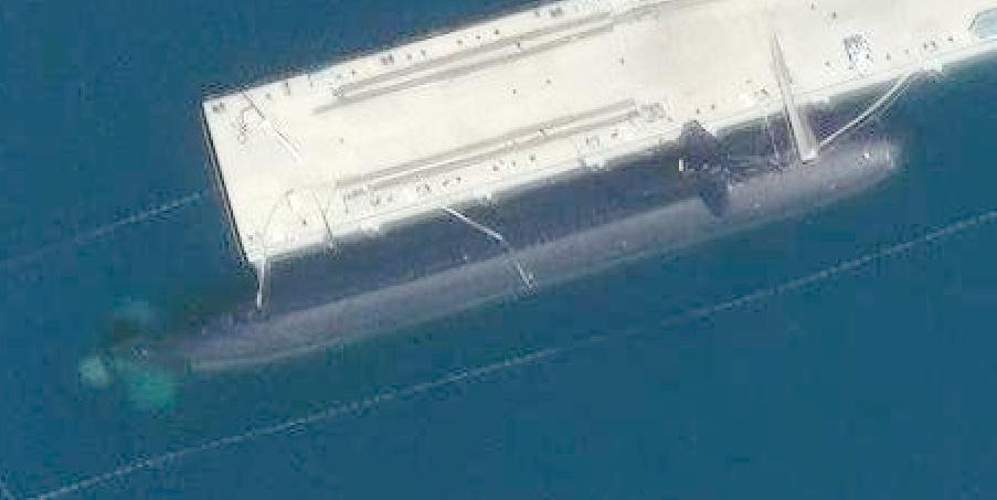 国产039B型攻击型核潜艇，泵喷+十字舵，核潜艇目前已经是批量下饺子阶段
从卫星
