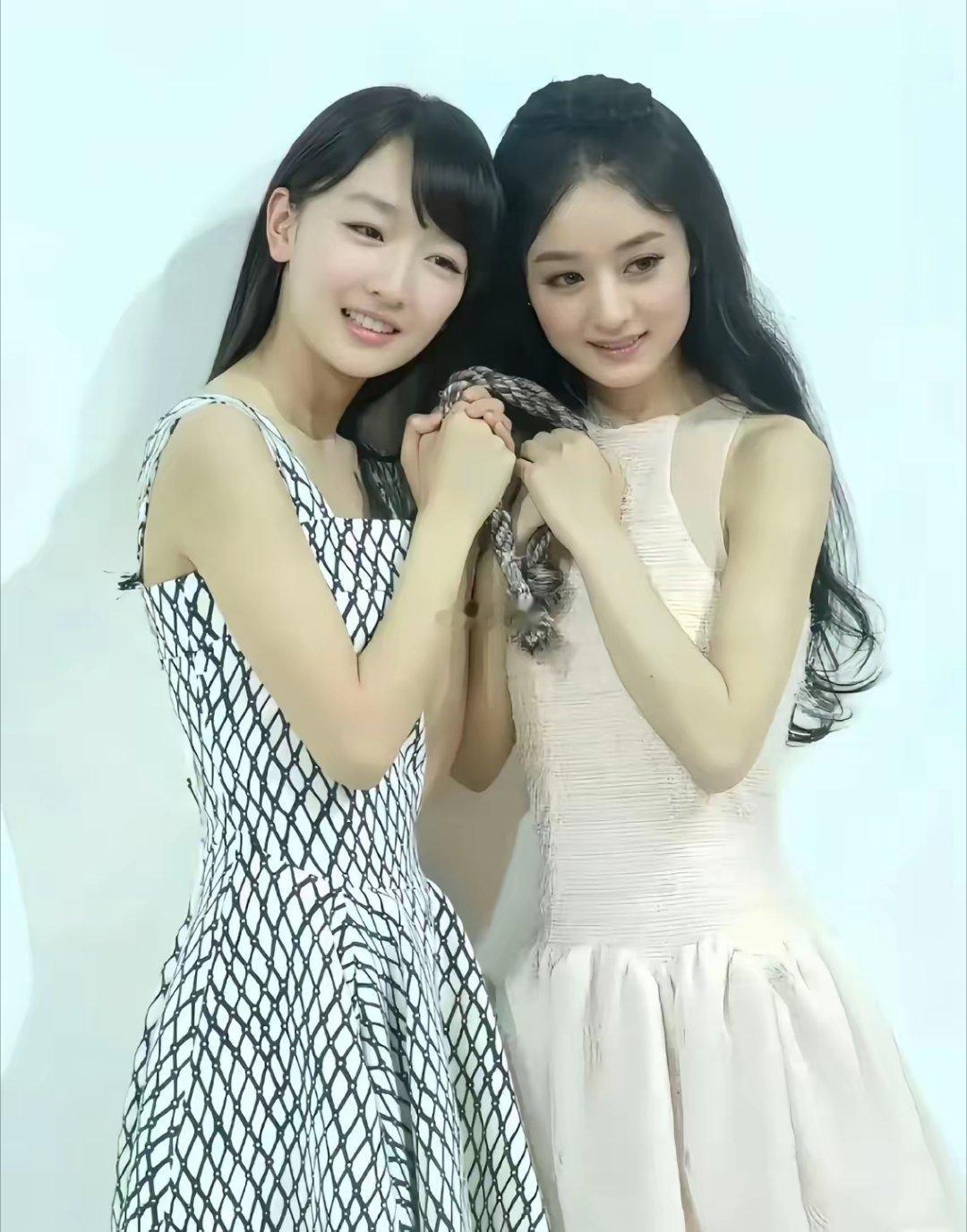 2个人都是甜妹可命运太捉弄人了赵丽颖大戏马上就上了，而周冬雨要回老东家了这几年赵