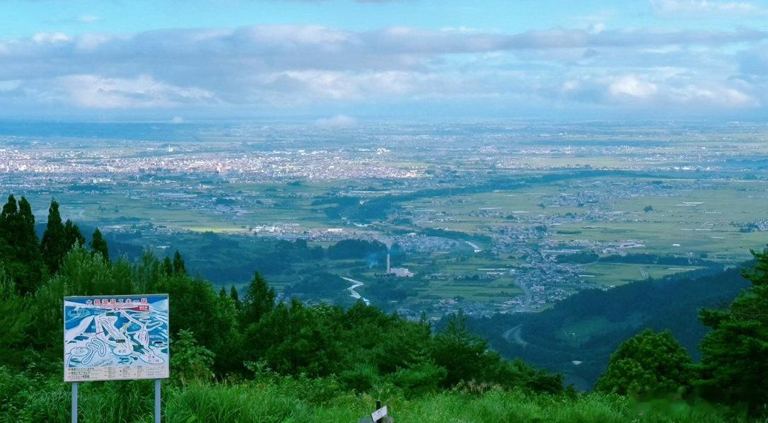 早安简单吃个早餐，今天去世界遗产白神山地徒步… 