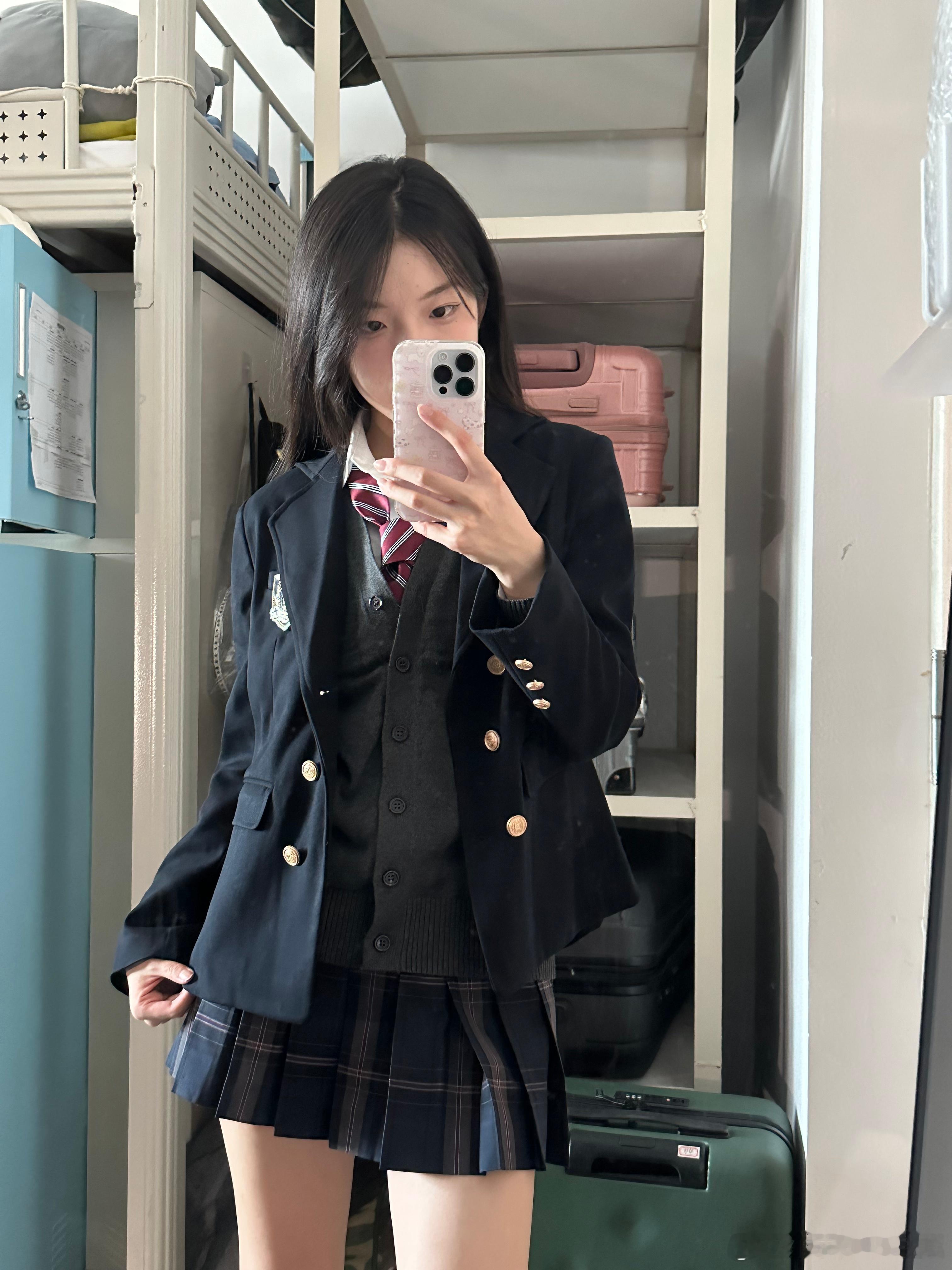 jk[超话]  日漫感少女ootd 🐈⬛˚ ₊⁺.🪄✧₊⁺.上衣：竹穗中学下