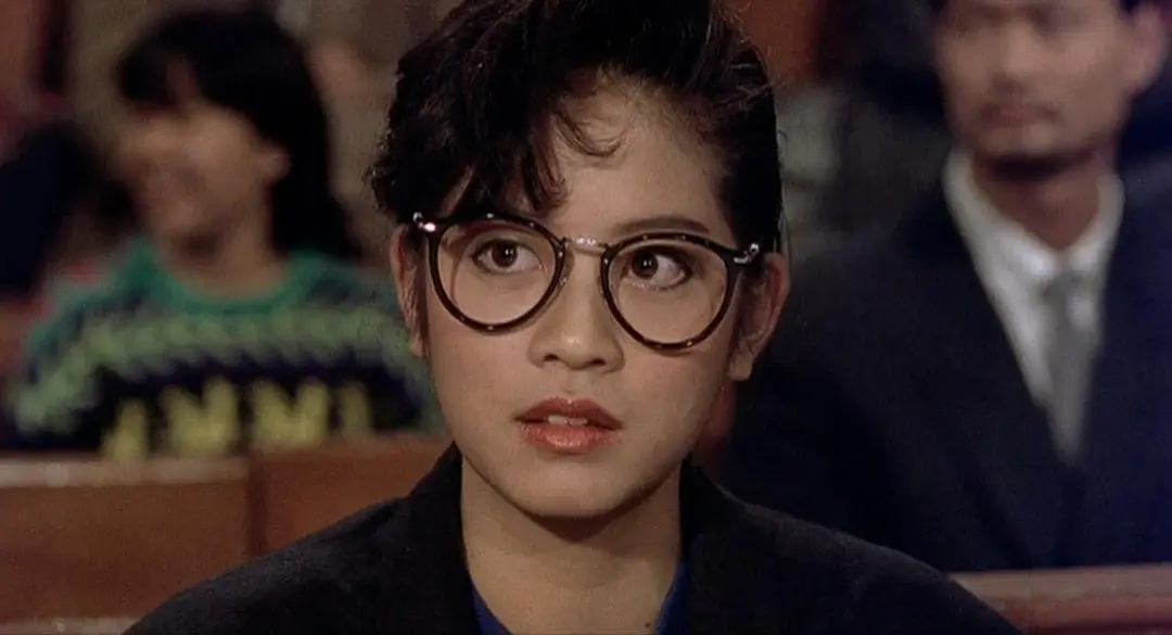 现年59岁的永安百货创办人郭泉的曾孙女郭锦恩，1987年当选华埠小姐后曾来港加入