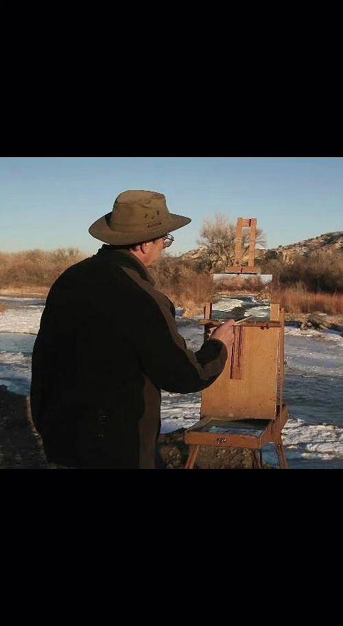 🎨寒风里的调色盘在结冰的河岸晕开。他把光影装进画框，却把时间留在了笔触里。