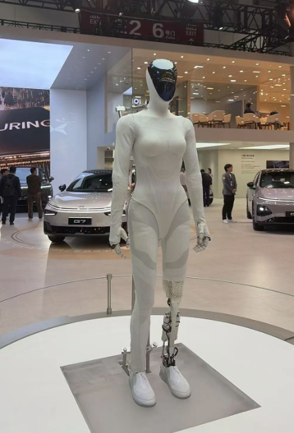 未来已来！2026北京车展 “车+万物”不再抽象：人车家互联成标配，机器人、飞行
