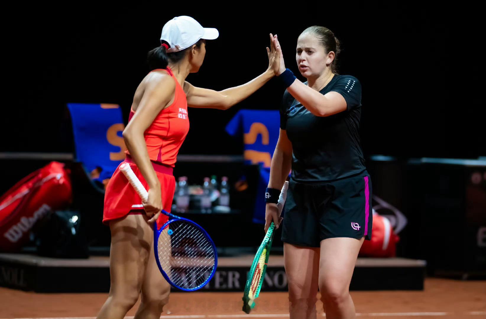 张帅获得斯图加特站双打亚军🥈WTA500斯图加特站双打决赛，4号种子梅里查尔/