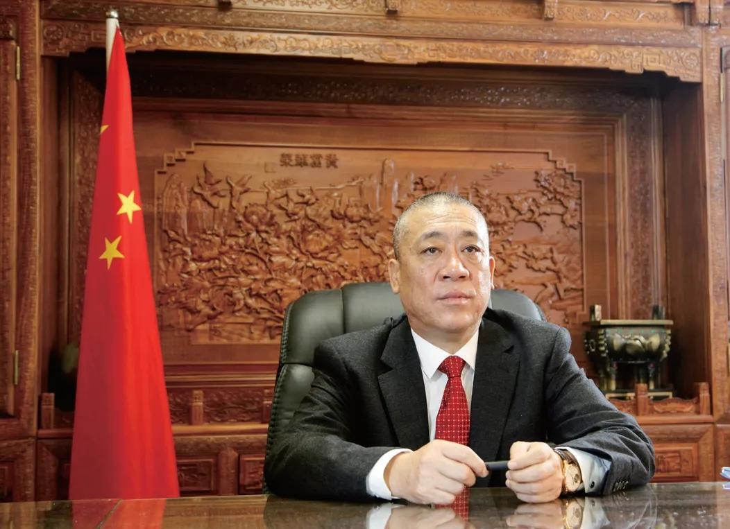 河南矿山老板崔培军为什么不做公益？有记者问崔培军为什么不做公益呢？崔培军说：我不