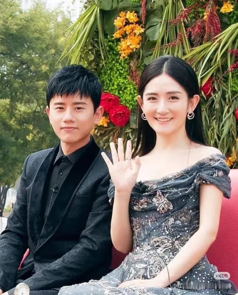 现在全网最后悔的就是谢娜吧
因为她推掉芒果跨年邀约助阵老公张杰的演唱会，却被张杰