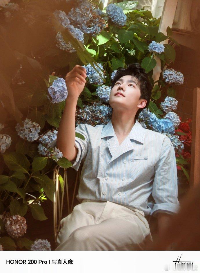 杨洋顺毛侧颜花儿与少年[爱慕]清爽男大即视感有[爱慕] ​​​
