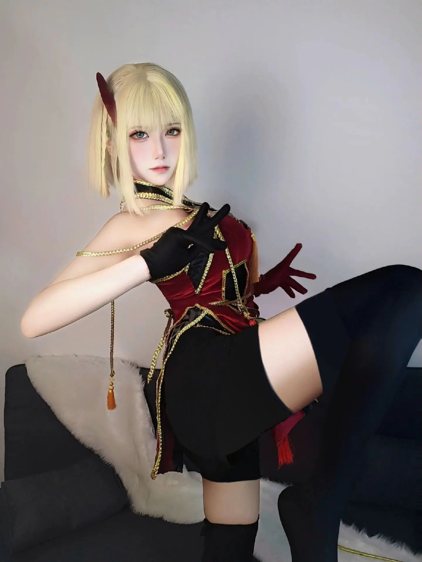 发个图文，明天去拍正片。