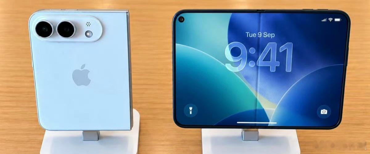 iPhone Duo形态有点意思，价格差点意思 ​​​