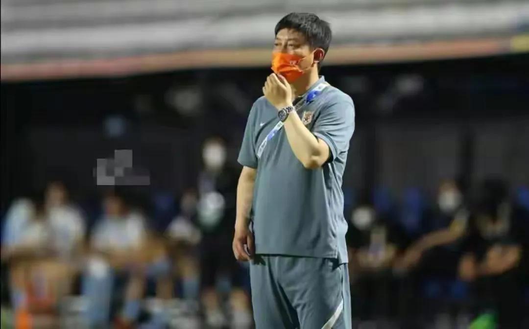 根据今年度足协杯抽签结果，山东泰山队首战或与中甲升班马重庆铜梁龙相遇。而执掌重庆