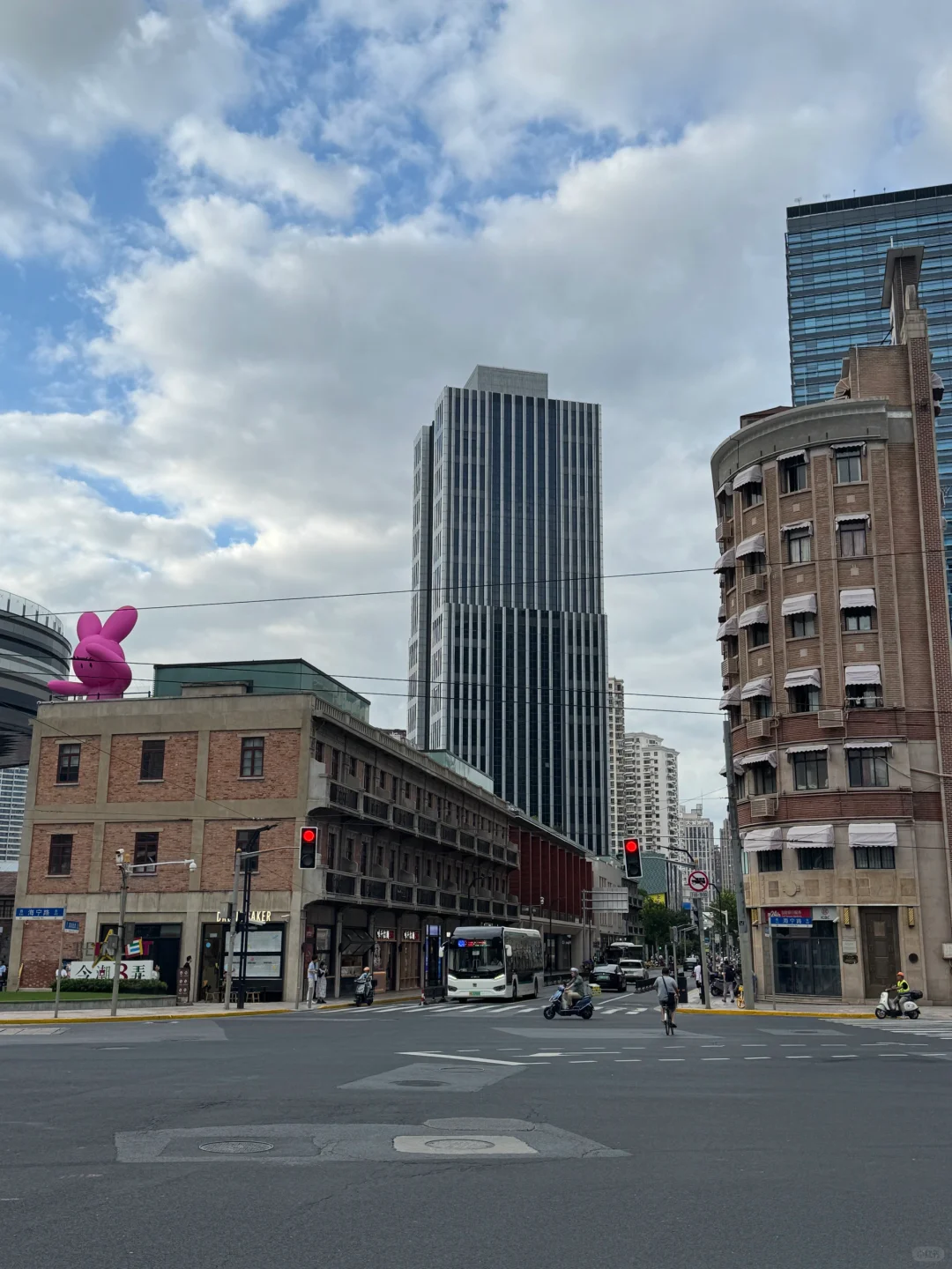 四川北路是时代的眼泪吗。