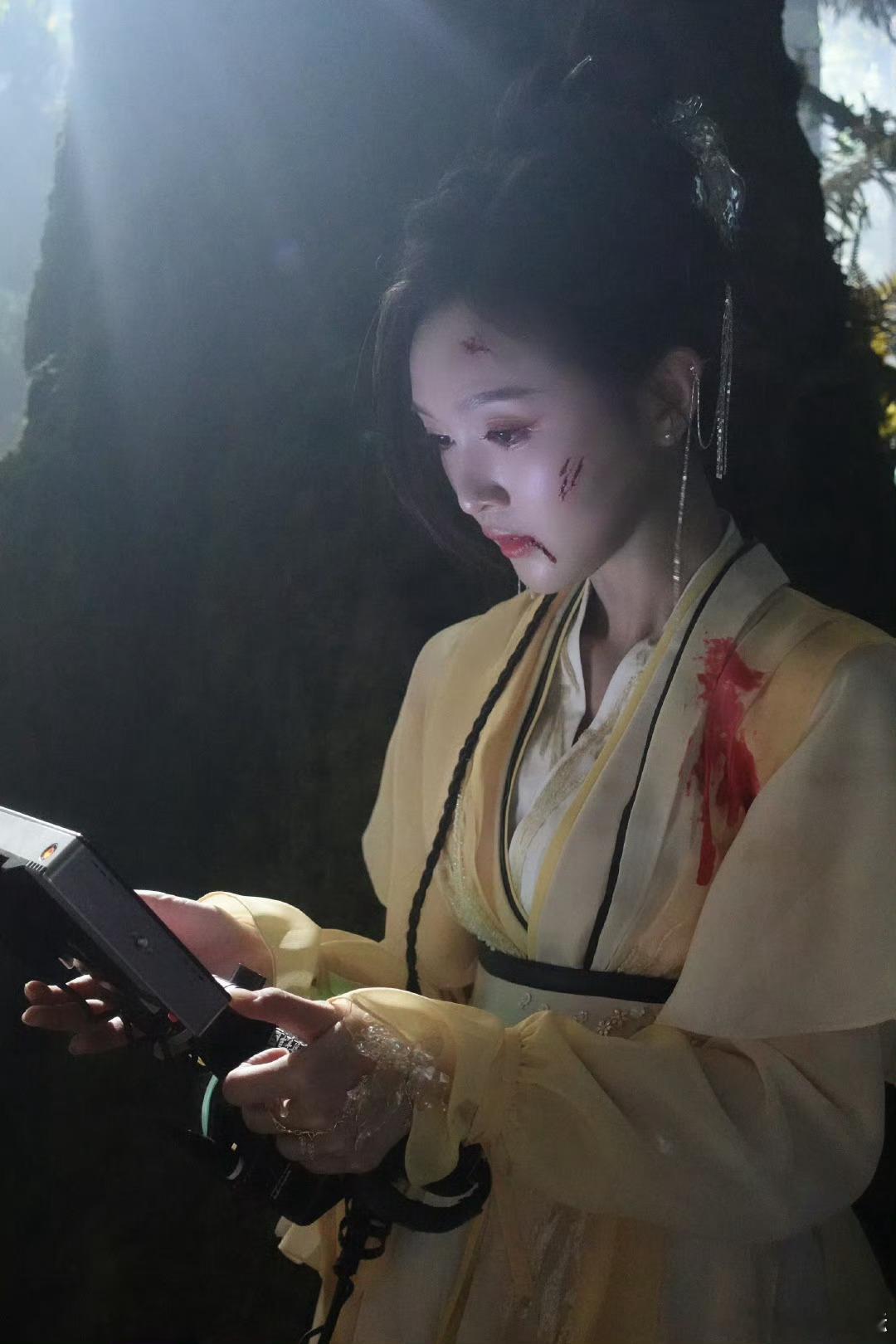 吴宣仪伤妆、吴宣仪阿醉有的是力气和手段 啊啊啊啊，吴宣仪伤妆，可以有啊，吴宣仪阿