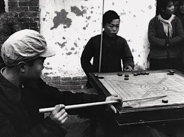 ”，又名“康乐球”和“弄堂斯诺克”。你玩过吗？！