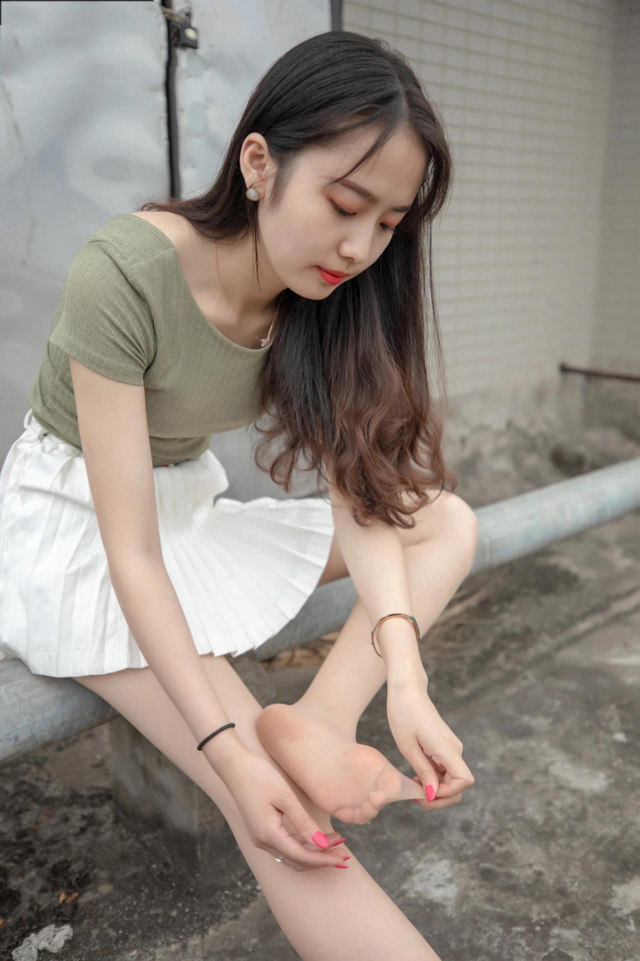温婉知性 清新迷人