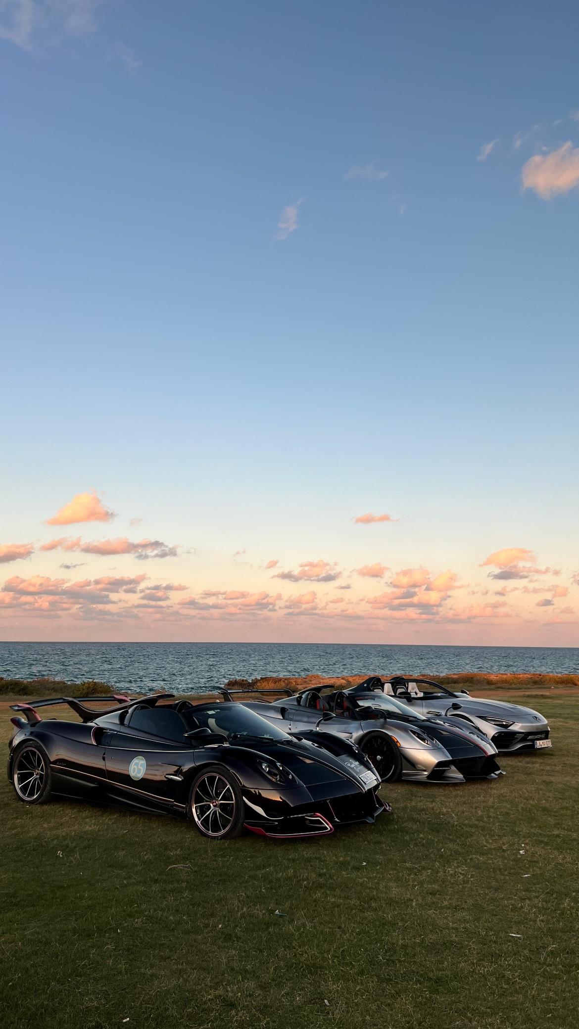两台Huayra One-off华人车主在Pagani Raduno梦幻联动