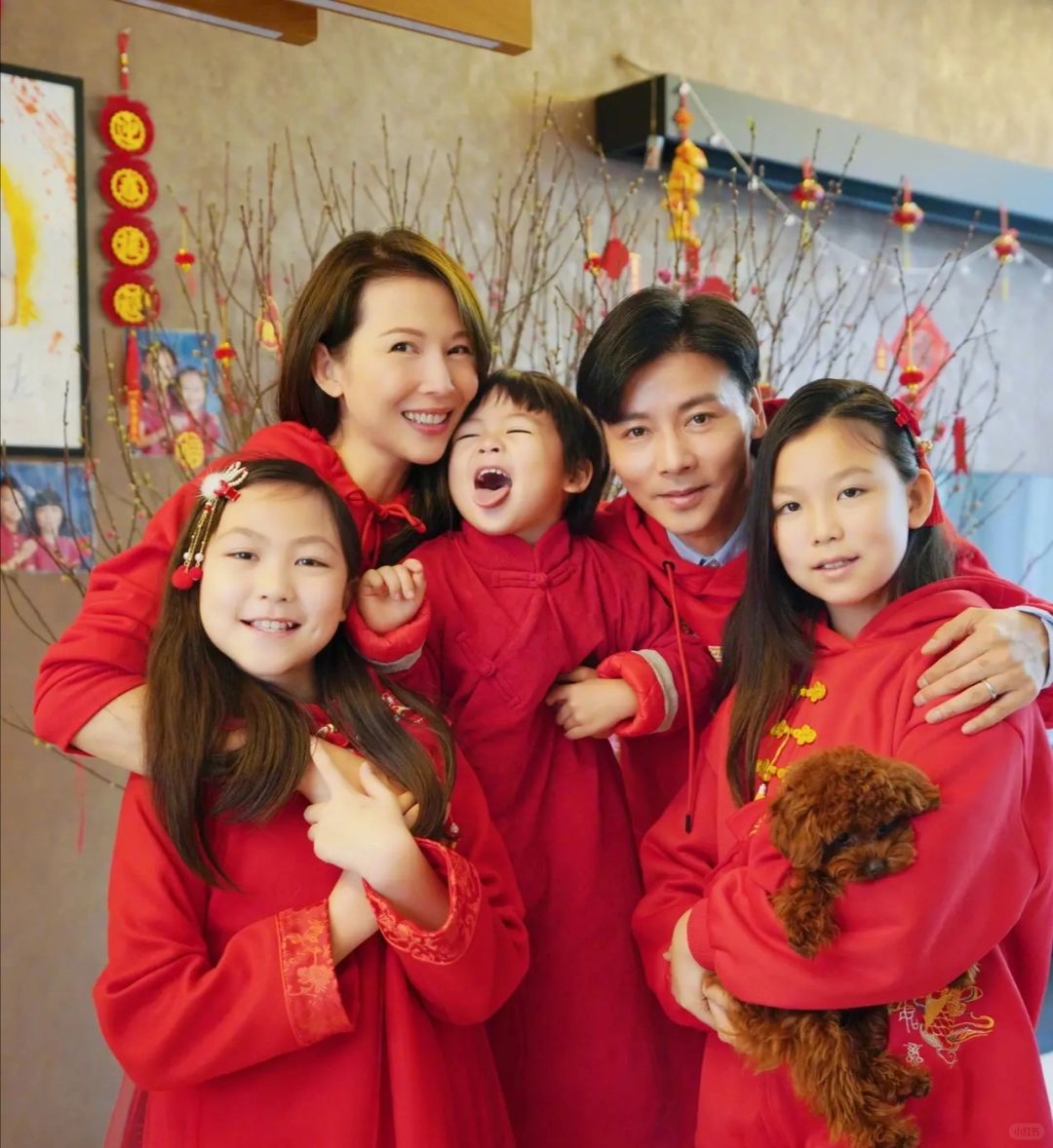 蔡少芬真的是嫁给了爱情❤️