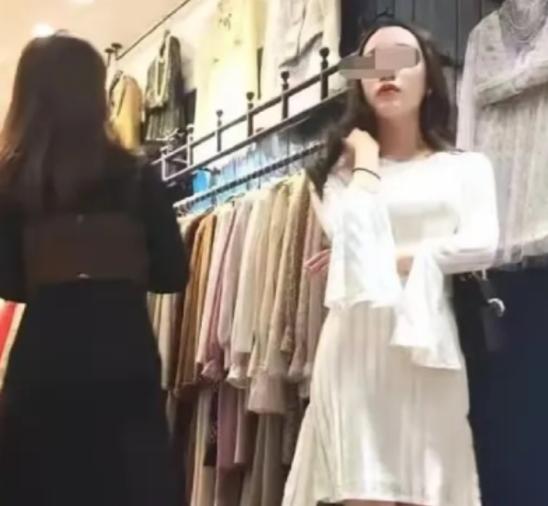 宁波一服装店女老板欠供货商6万货款，还不上，供货商上门说：陪一次，债免了。女老板