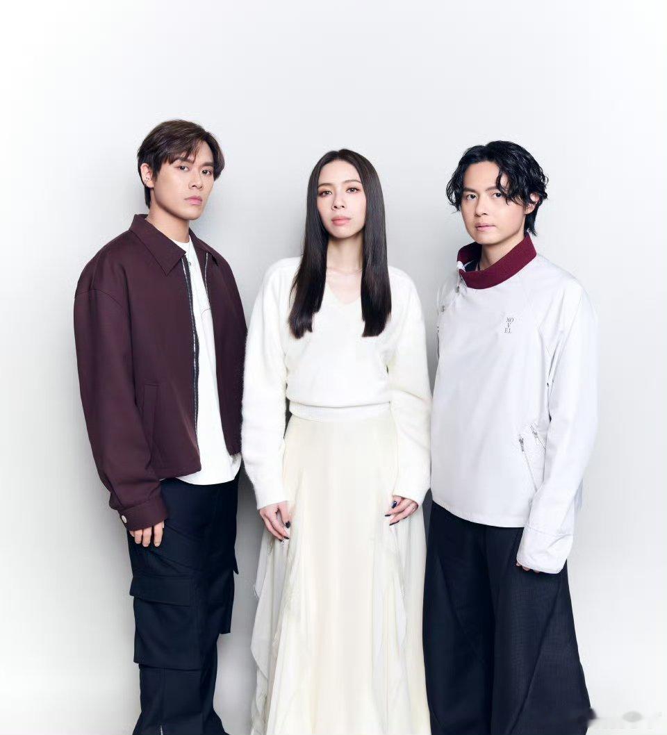 重磅惊喜砸过来！！🎉空降于文文边界巡演深圳站，7月18日深圳，吉他旋律搭配治愈