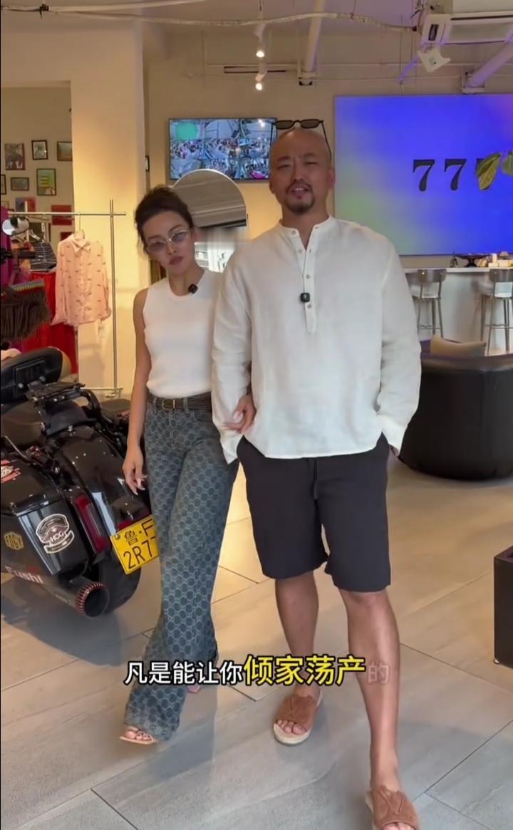 凡是能让你倾家荡产的，凡是能让你妻离子散的，凡是能让你身败名裂的人，从来不是陌生