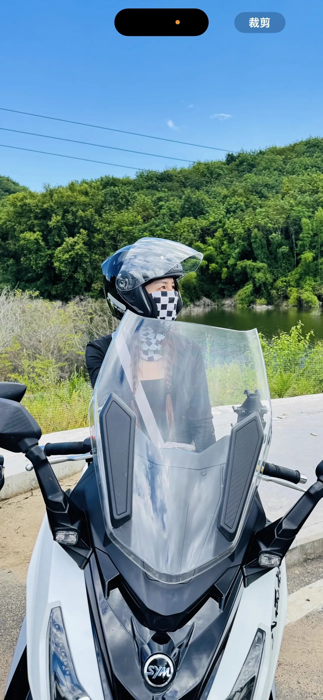 希望身边，人来人往，我们，还是，我们。