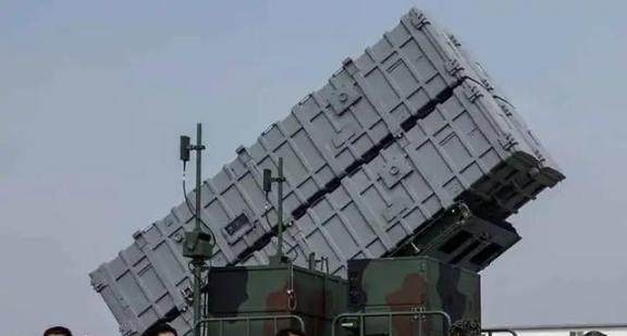 为啥美国敢向台湾提供导弹，而中国却不敢给胡塞武装递一颗子弹？其实，中国不提供武器